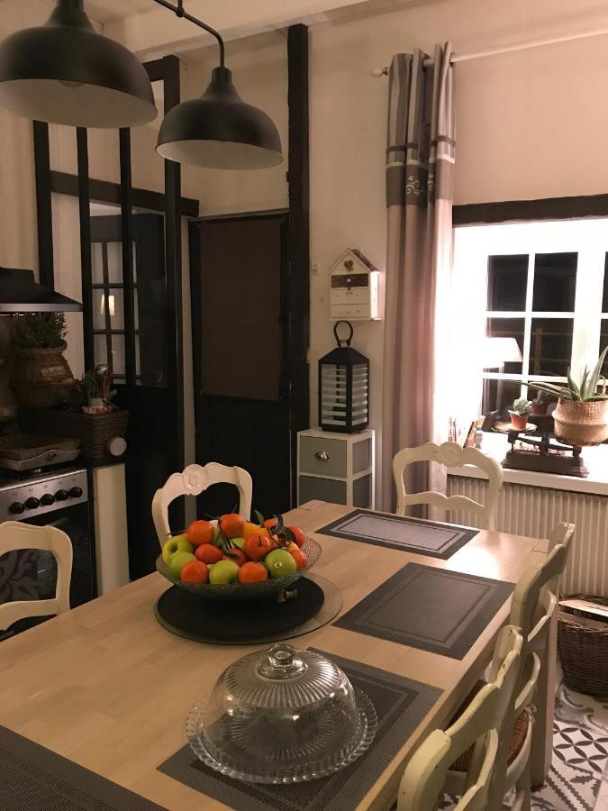 Апартаменти L'Atelier De Jocelyne Безвіль Екстер'єр фото